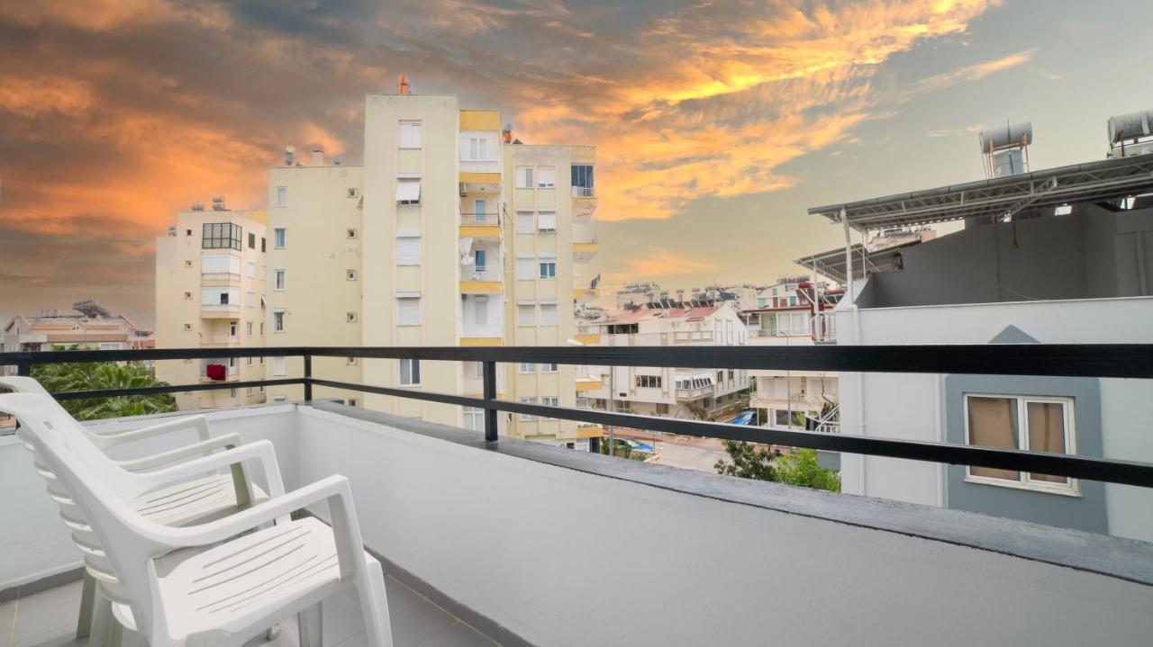 Kafkas Hotel Antalya Exteriér fotografie