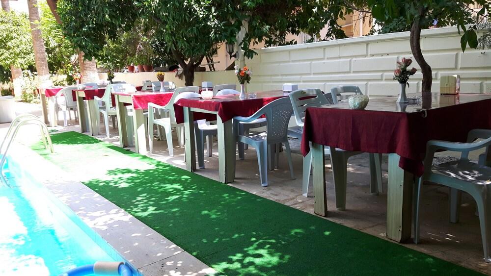Kafkas Hotel Antalya Exteriér fotografie